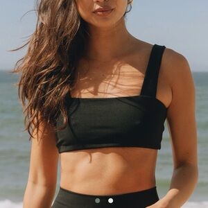 Daily Drills Ribbed Sports Bra, Black, Size Small, Go! Lawson style bralette